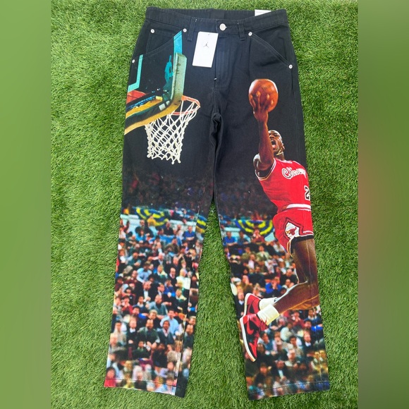 HF0045-010Men’s 36 X 30 Air Jordan Printed Twill PantsDunk Contest
